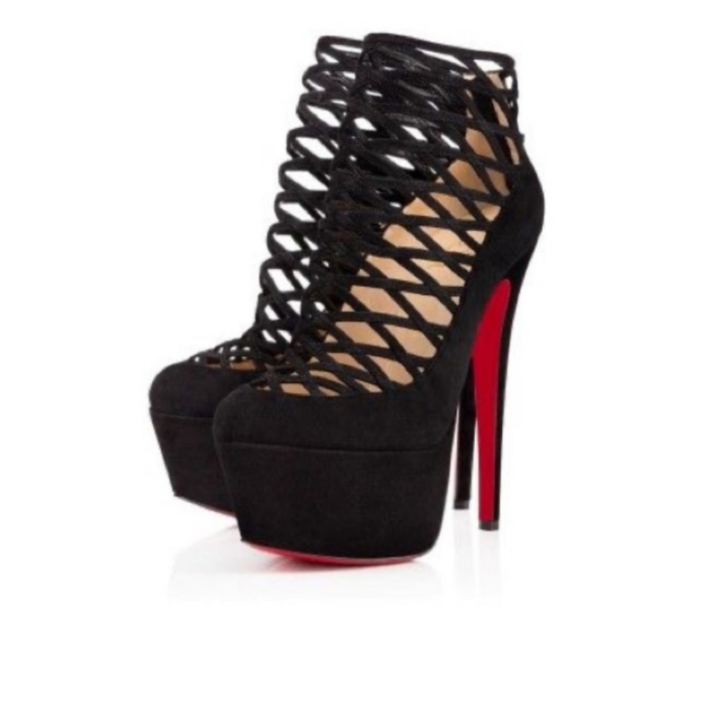 Christian louboutin black 8